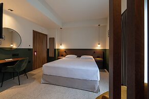 Evripidou7 Kalamata Mediterranean Suites