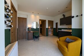 Evripidou7 Kalamata Mediterranean Suites