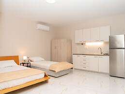 ALLAGIANNIS GROUP APARTMENTS