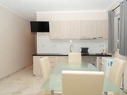 ALLAGIANNIS GROUP APARTMENTS