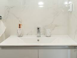 ALLAGIANNIS GROUP APARTMENTS