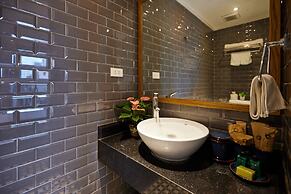 Hanoi Calido Hotel