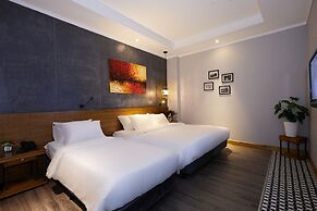Hanoi Calido Hotel