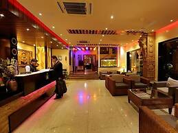 Hotel Hampi International