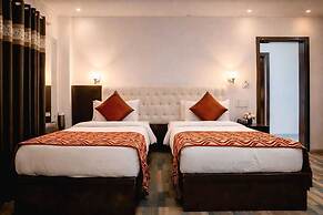 Goyal Hoteliers - The Hotel Samovar