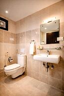 Goyal Hoteliers - The Hotel Samovar