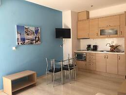 Sunorama Apts-studios by the sea