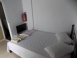 VS studios Standard Double Room