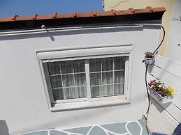 VS studios Triple Room with Bathroom