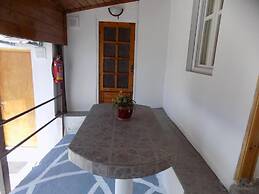 VS studios Triple Room with Bathroom