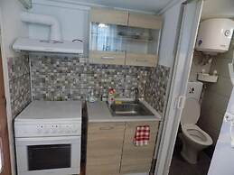 VS studios Triple Room with Bathroom