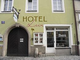 Hotel Lux