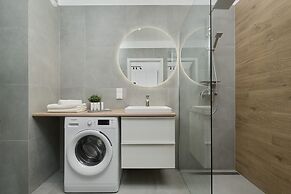 Elegant Apartment Kosciuszki by Renters