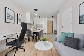 Elegant Apartment Kosciuszki by Renters