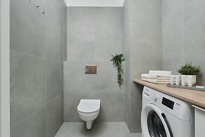 Elegant Apartment Kosciuszki by Renters