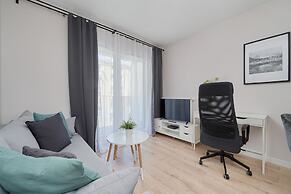 Elegant Apartment Kosciuszki by Renters