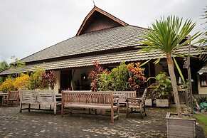 Hotel Bukit Indah Saumlaki by LeGreen