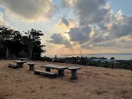 Hotel Bukit Indah Saumlaki by LeGreen