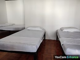 Leticias Guest House