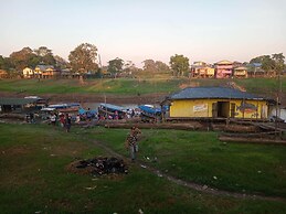 Leticias Guest House