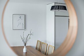 The Lambeth Apartment