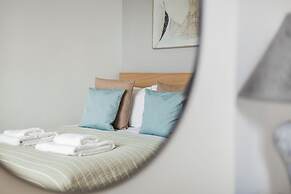 The Lambeth Apartment