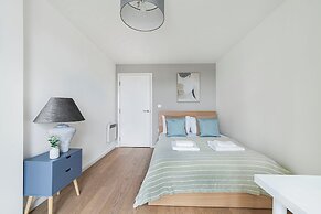 The Lambeth Apartment