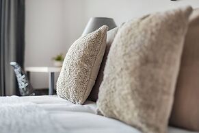 The Lambeth Apartment