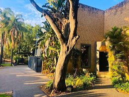 Grafiti Boutique Hotel