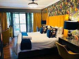 Grafiti Boutique Hotel