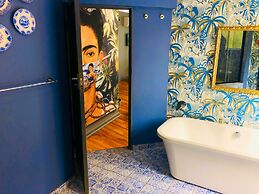 Grafiti Boutique Hotel