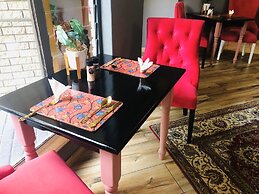 Grafiti Boutique Hotel