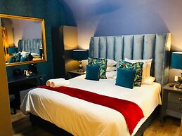 Grafiti Boutique Hotel