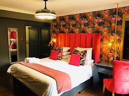 Grafiti Boutique Hotel