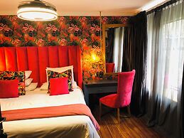 Grafiti Boutique Hotel