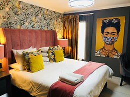 Grafiti Boutique Hotel