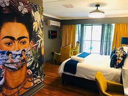 Grafiti Boutique Hotel