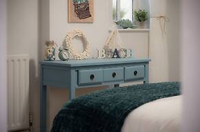 The Sand Castle - 2 Bedroom Apartment - Tenby