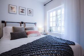 The Sand Castle - 2 Bedroom Apartment - Tenby