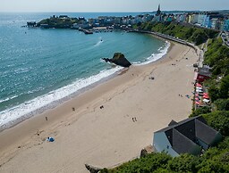 The Sand Castle - 2 Bedroom Apartment - Tenby