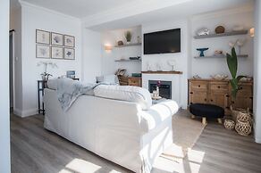 The Sand Castle - 2 Bedroom Apartment - Tenby