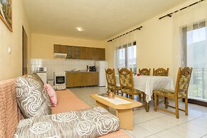 Vacation House With the Pool, Near River Cetina