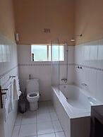 Beulah Court Vineyard Guest House