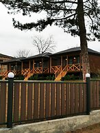 Chateau Ateni Cottages