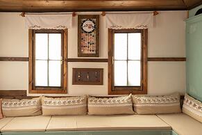 Arslan Bey Mansion Private Accommodation Facility