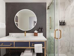 Hotel Royer Urbana Champaign, Tapestry Collection by Hilton