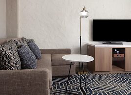 Hotel Royer Urbana Champaign, Tapestry Collection by Hilton