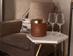 Hotel Royer Urbana Champaign, Tapestry Collection by Hilton