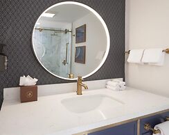 Hotel Royer Urbana Champaign, Tapestry Collection by Hilton
