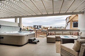 Lagoon Daze 4 Bedroom Townhouse